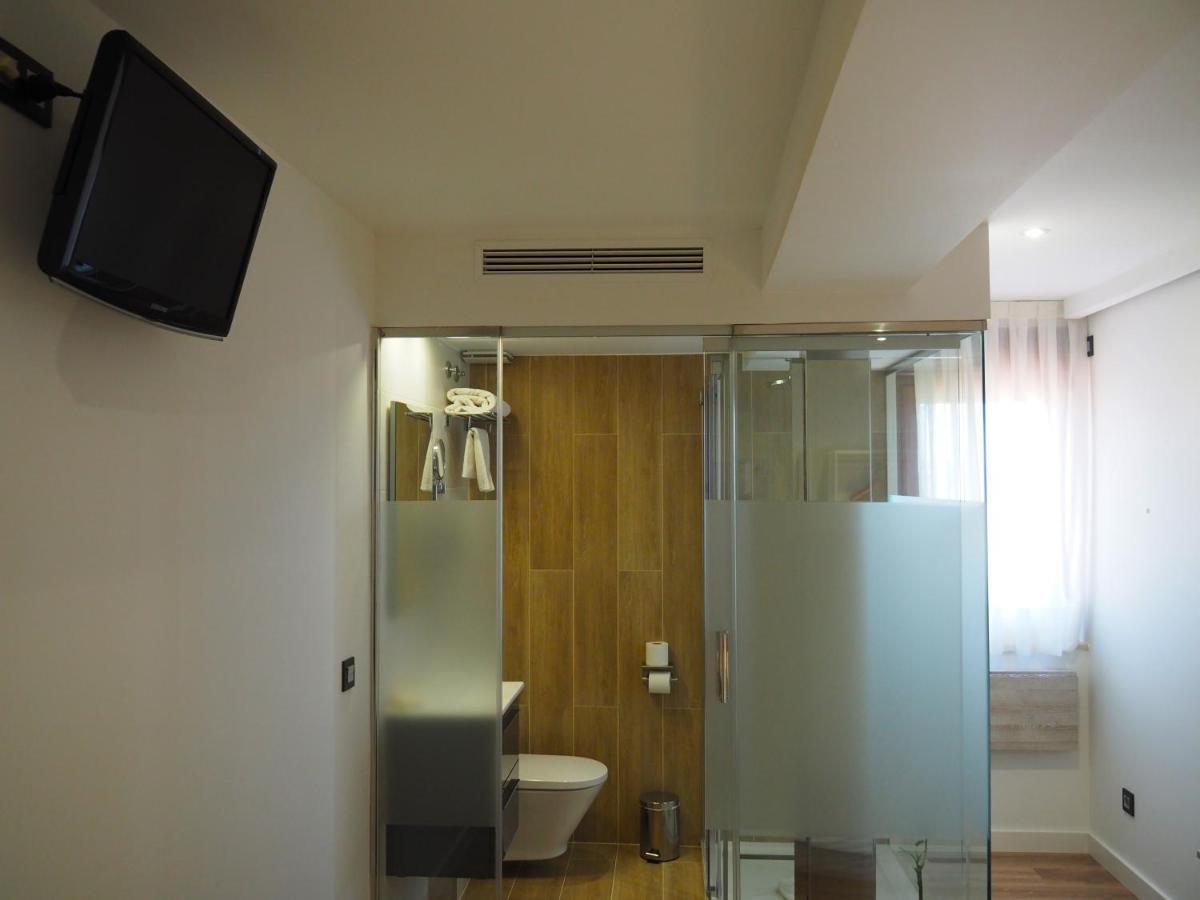 Hostal Don Suero De Quinones Hospital de Órbigo Dış mekan fotoğraf
